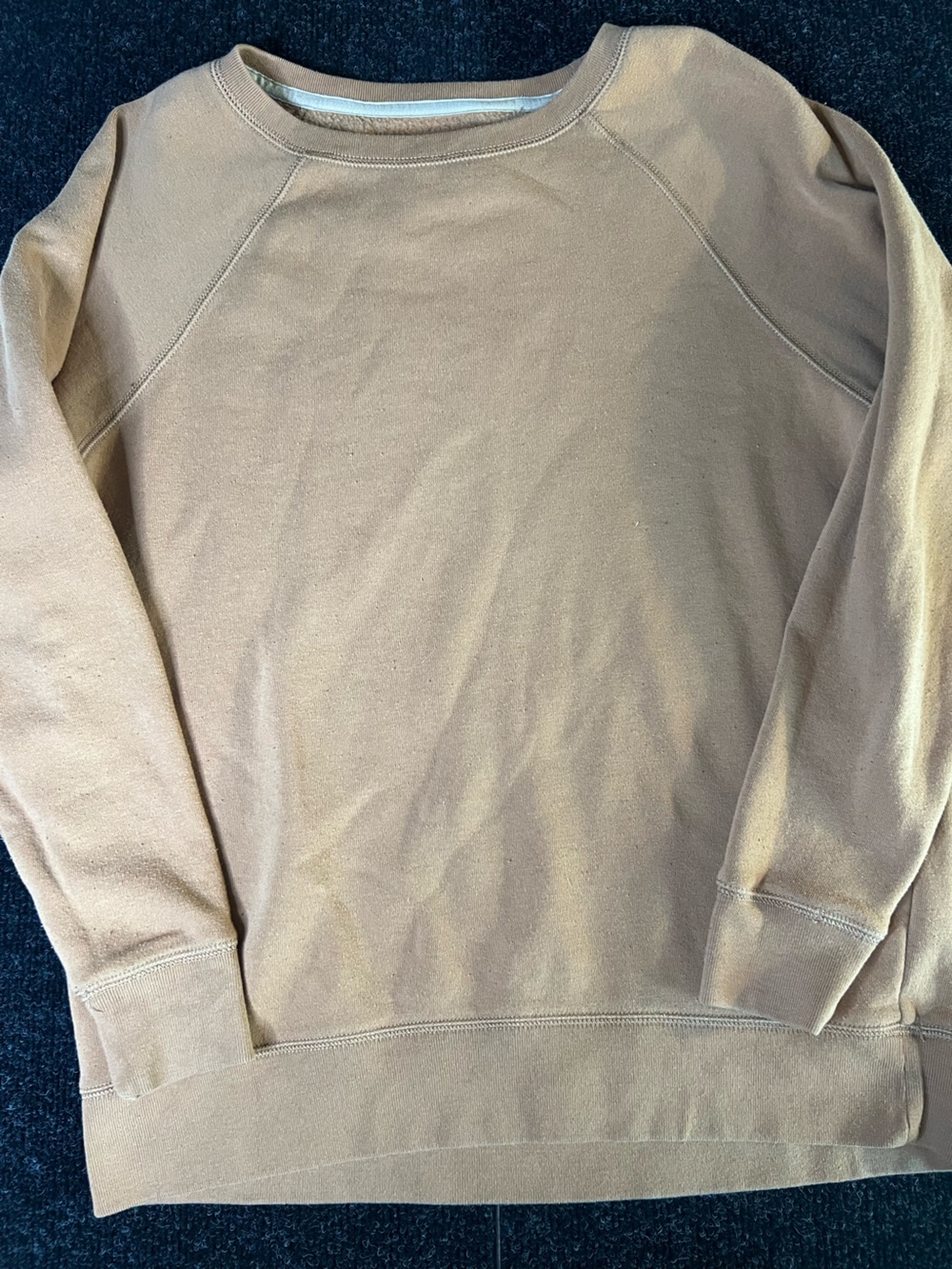 American Eagle tan crewneck